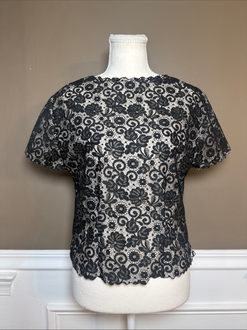 Vintage 1950s Blouse de Jour by Saab Black Lace Button Back Top 36